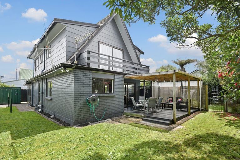 Photo of property in 72a Sandwich Road, St Andrews, Hamilton, 3200