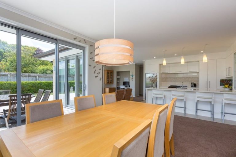 Photo of property in 7a Royal Heights, Glen Avon, New Plymouth, 4312