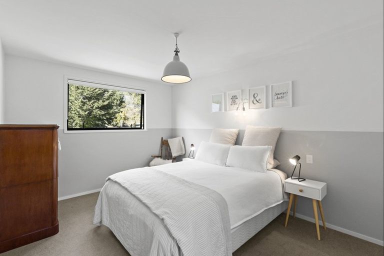 Photo of property in 5 Bretby Court, Jacks Point, Queenstown, 9371