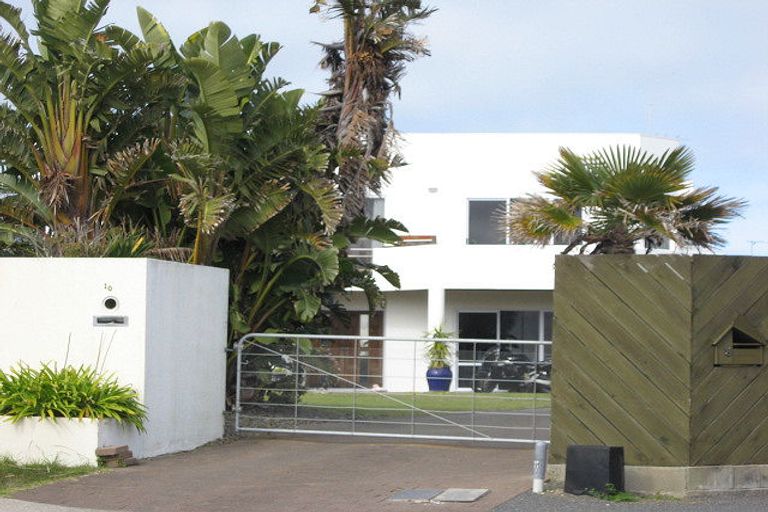 Photo of property in 10 Merito Place, Ohope, 3121