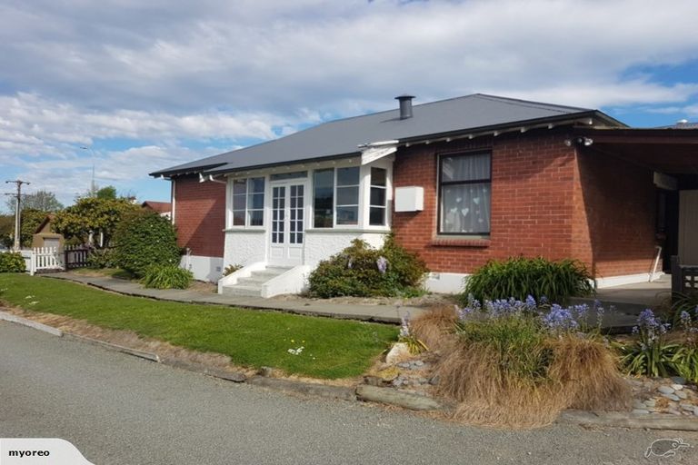 Photo of property in 60 Avenue Road, West End, Timaru, 7910