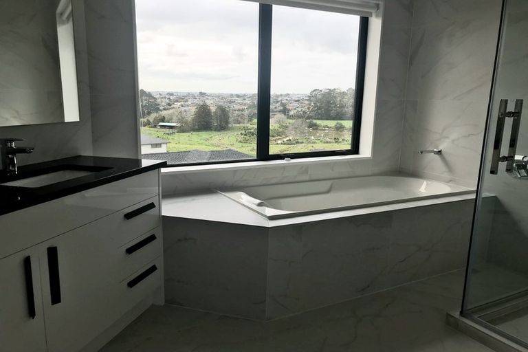 Photo of property in 55 Platinum Rise, Ranui, Auckland, 0612