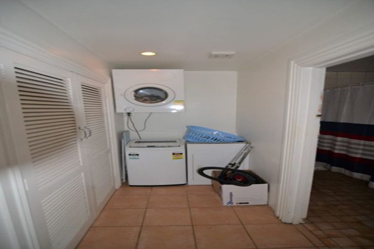 Photo of property in 104 Dundas Street, North Dunedin, Dunedin, 9016