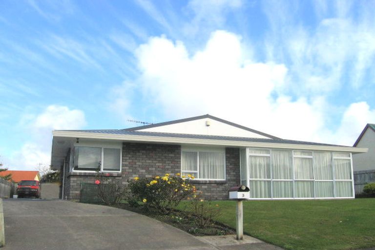 Photo of property in 3 Holdsworth Drive, Otamatea, Whanganui, 4500