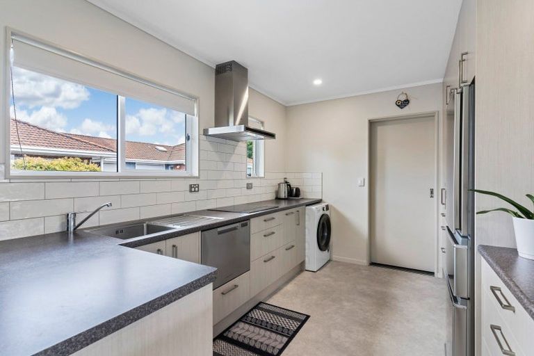 Photo of property in 12/11 Campbell Close, Whangamata, 3620