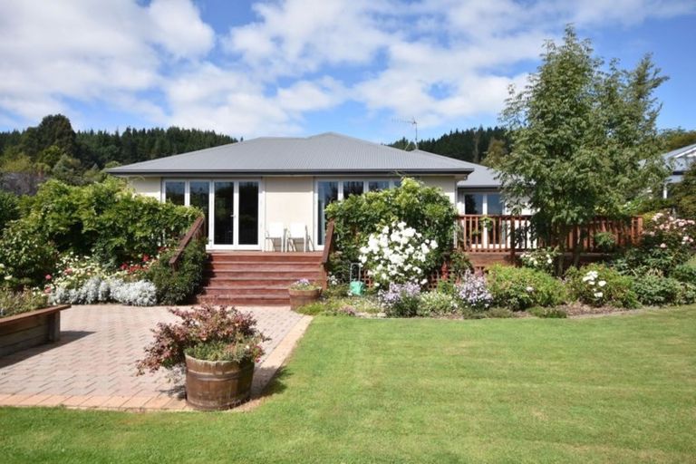 Photo of property in 150b Gladstone Road North, Mosgiel, 9024