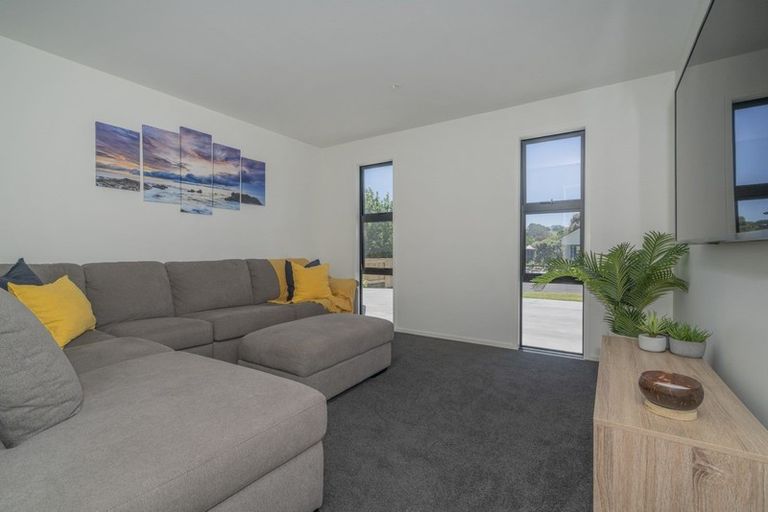 Photo of property in 51 Longreach Drive, Cooks Beach, Whitianga, 3591