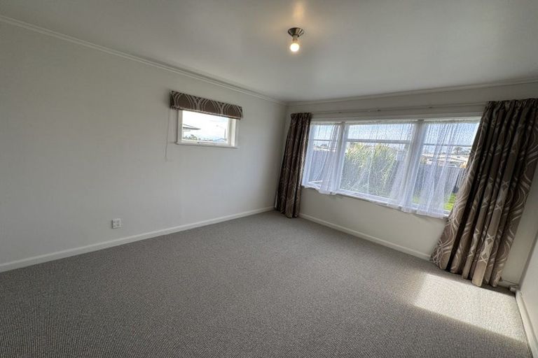 Photo of property in 6 Oxford Street, Taradale, Napier, 4112