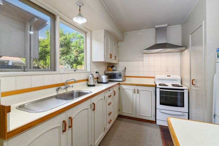 Photo of property in 64 Sophia Street, Glenholme, Rotorua, 3010