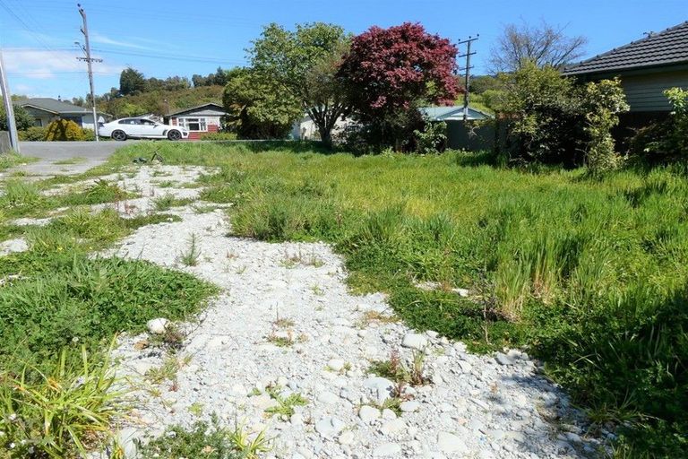 Photo of property in 16 Inverness Street, Dunollie, Runanga, 7803