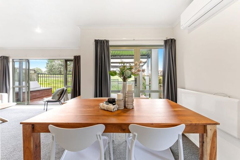 Photo of property in 21 Midshipman Court, Gulf Harbour, Whangaparaoa, 0930