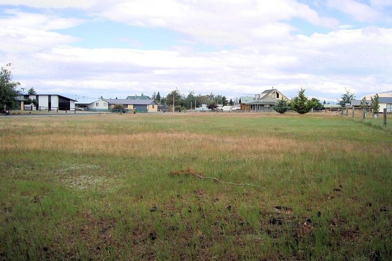 Photo of property in 27 Irishman Drive, Twizel, 7901