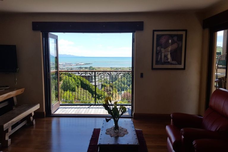 Photo of property in 5 City Heights, Maitai, Nelson, 7010