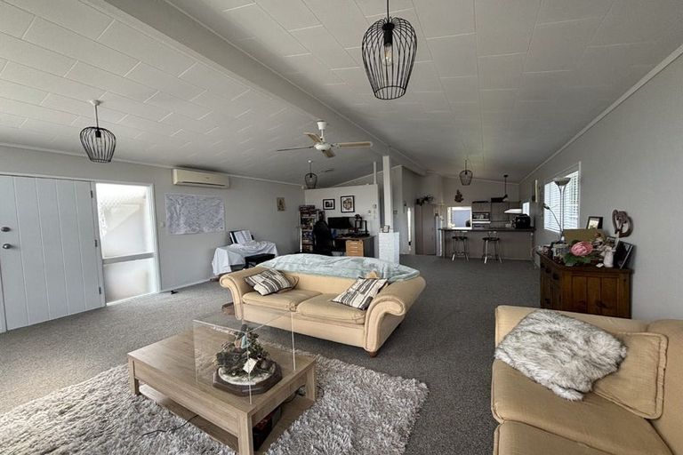 Photo of property in 42 George Street, Morrinsville, 3300