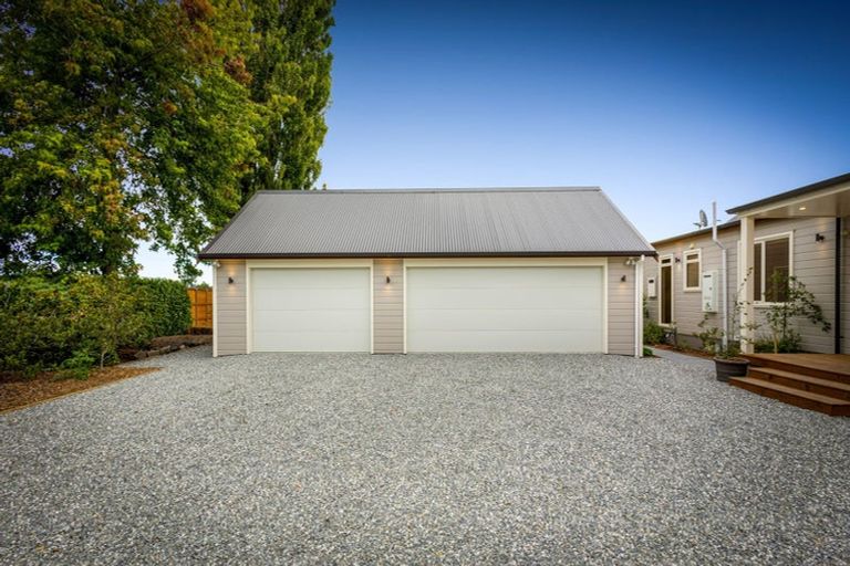Photo of property in 216 Whincops Road, Halswell, Christchurch, 8025