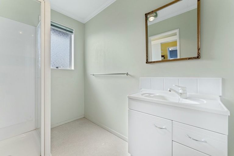 Photo of property in 104 Fairs Road, Milson, Palmerston North, 4414