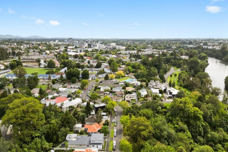 Photo of property in 4 Valley Terrace, Hamilton Central, Hamilton, 3204