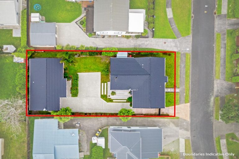 Photo of property in 8 Bosun Place, Te Atatu Peninsula, Auckland, 0610