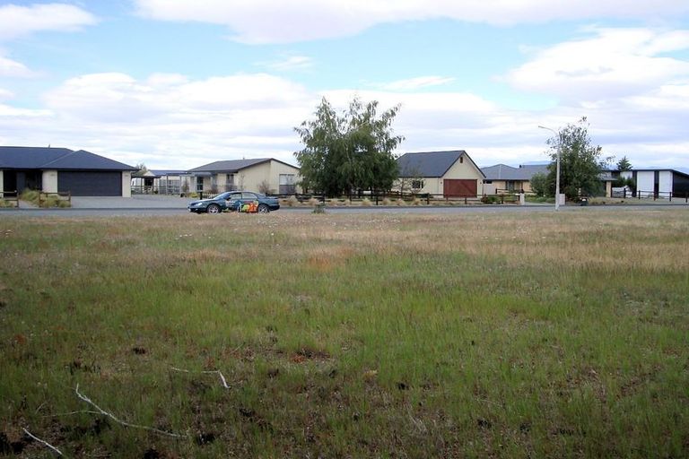 Photo of property in 27 Irishman Drive, Twizel, 7901