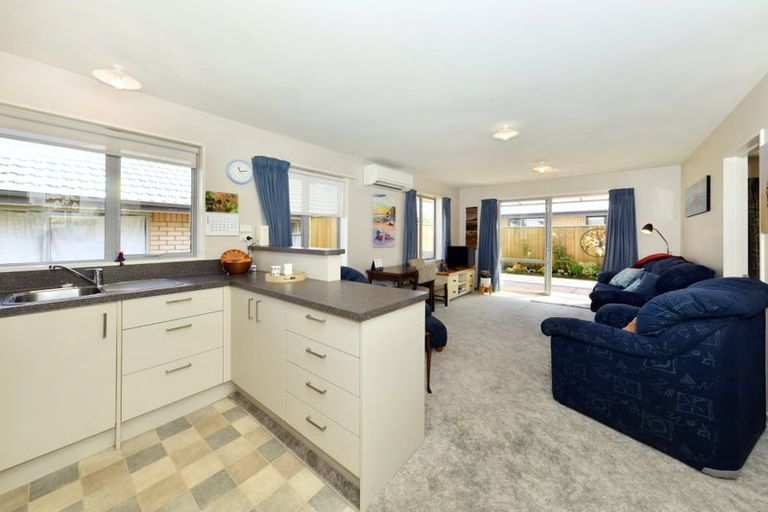 Photo of property in 33 Hornbrook Street, Waltham, Christchurch, 8023