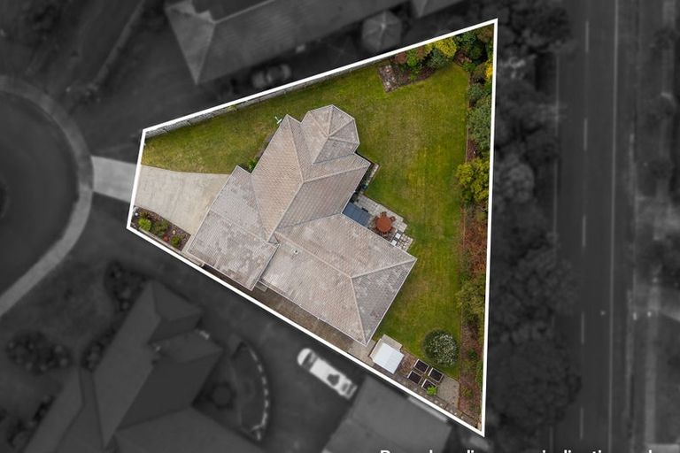 Photo of property in 22 Pinewood Grove, Paraparaumu Beach, Paraparaumu, 5032