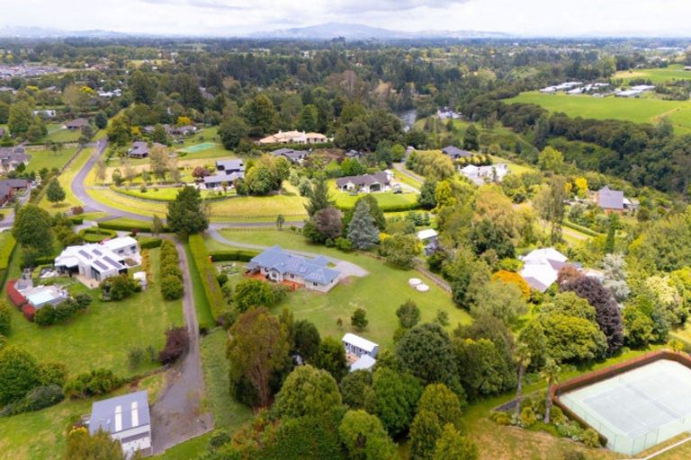 Photo of property in 15 Twin Oaks Drive, Tamahere, Hamilton, 3283
