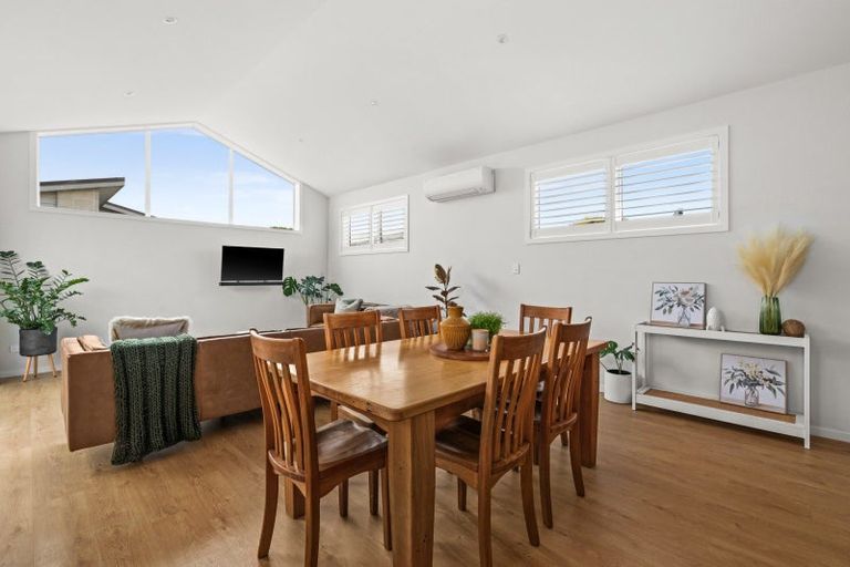 Photo of property in 105a King Street, Taradale, Napier, 4112