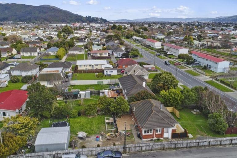 Photo of property in 394a Cambridge Terrace, Naenae, Lower Hutt, 5011