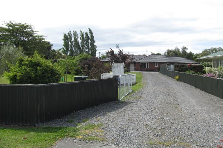 Photo of property in 11 Douglas Road, Amberley, 7410
