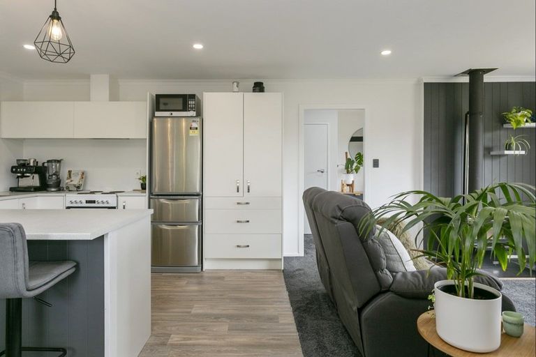 Photo of property in 1/141 Tauhara Road, Tauhara, Taupo, 3330