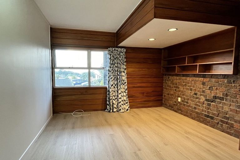 Photo of property in 8 Ponui Place, Mairangi Bay, Auckland, 0630