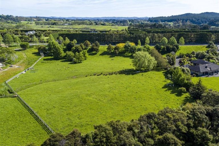 Photo of property in 45 Goldflats Lane, Coatesville, 0793