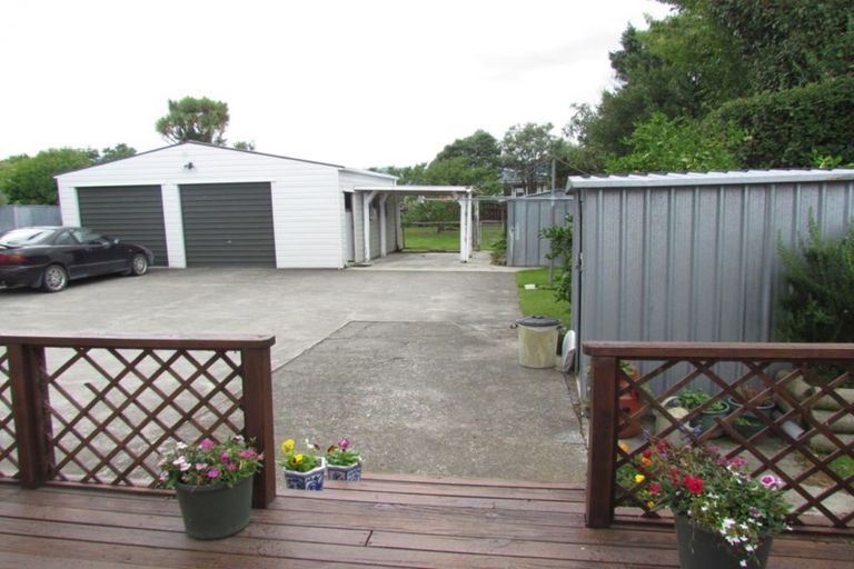 Photo of property in 38 Quinn Road, Levin, 5510