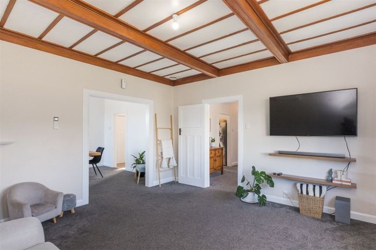 Photo of property in 42 King Street, Marton, 4710