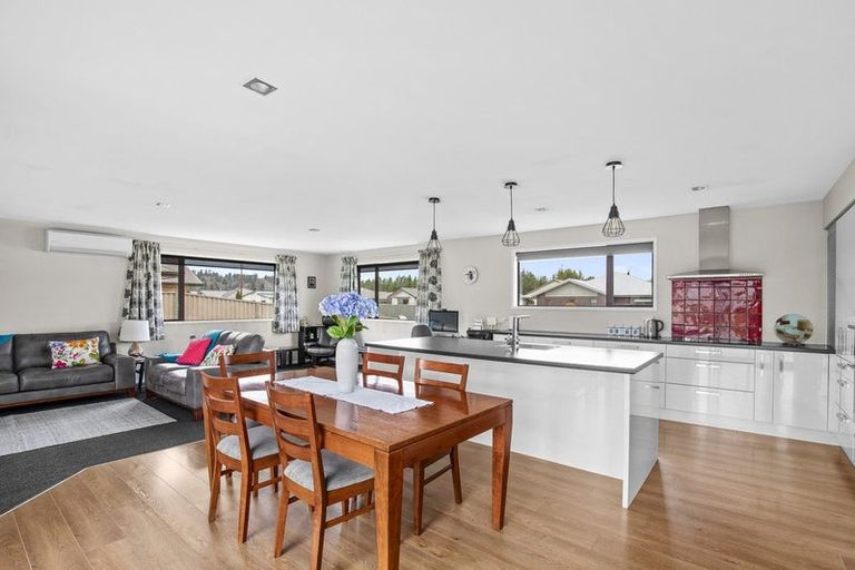 Photo of property in 8 Henderson Drive, Alexandra, 9320