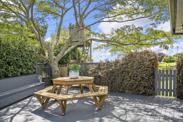 Photo of property in 4 Tuakau Road, Pukekohe, 2120