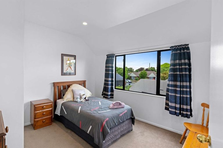 Photo of property in 2 Calverton Place, Halswell, Christchurch, 8025