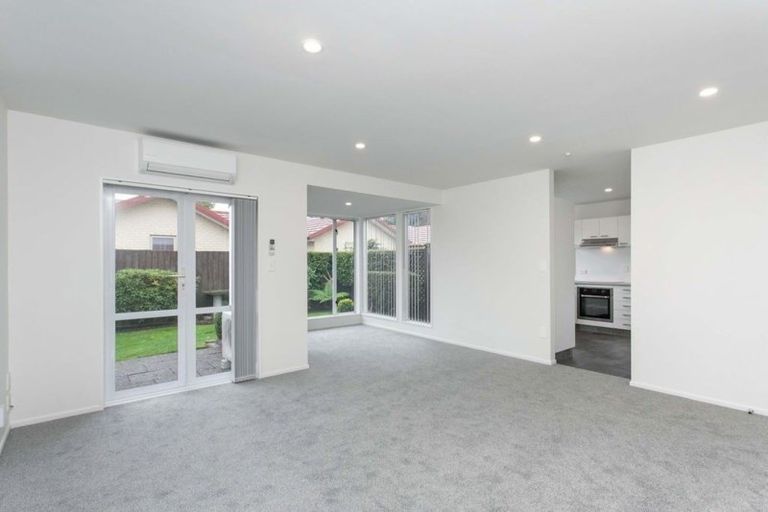 Photo of property in 1/162 North Parade, Richmond, Christchurch, 8013
