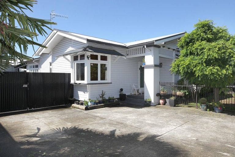 Photo of property in 619 Nelson Street North, Hastings, 4122