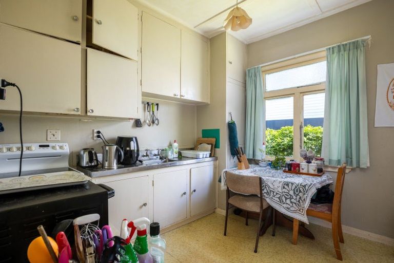 Photo of property in 540 Devon Street West, Blagdon, New Plymouth, 4310