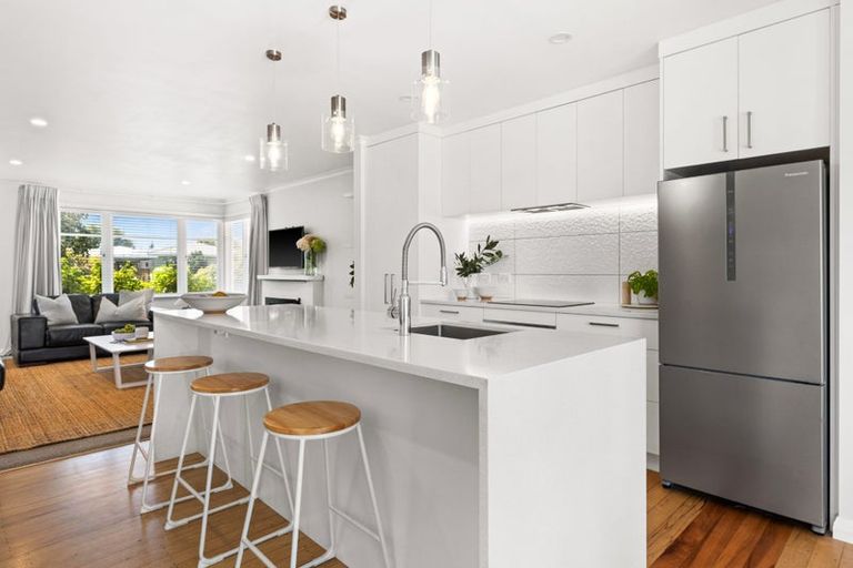 Photo of property in 41 Cassino Crescent, Onekawa, Napier, 4110