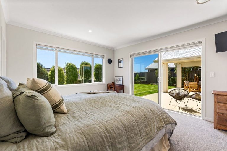 Photo of property in 61 Arataki Road, Havelock North, 4130