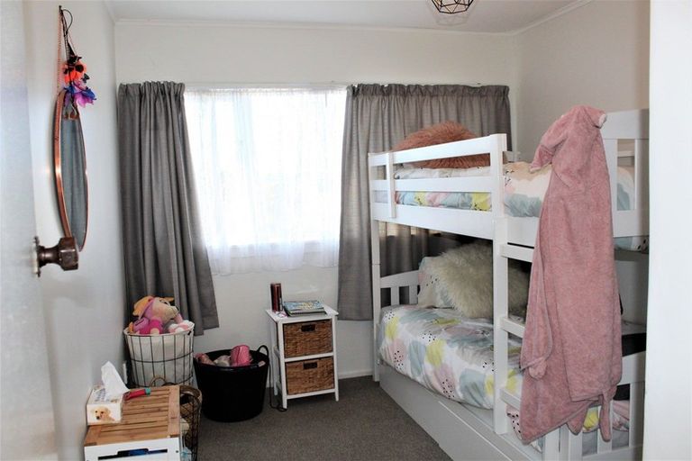 Photo of property in 19 Manuka Terrace, Mangakino, 3421