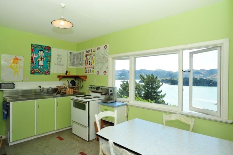 Photo of property in 46 Bayview Road, Charteris Bay, Lyttelton, 8971