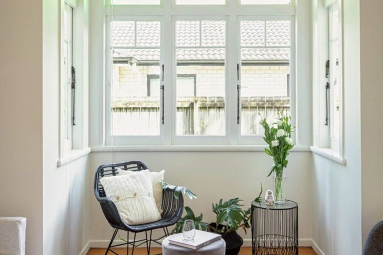 Photo of property in 22 Rimu Street, New Lynn, Auckland, 0600