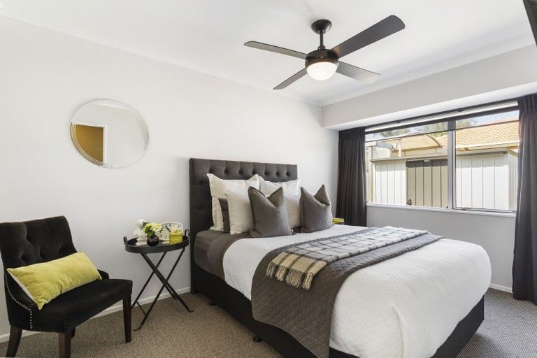 Photo of property in 11 Sligo Place, Somerville, Auckland, 2014