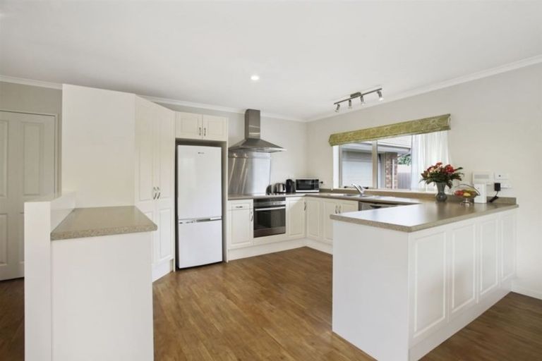 Photo of property in 432c Harewood Road, Harewood, Christchurch, 8051