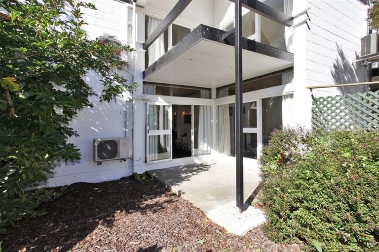 Photo of property in 5/136 Holly Road, St Albans, Christchurch, 8014