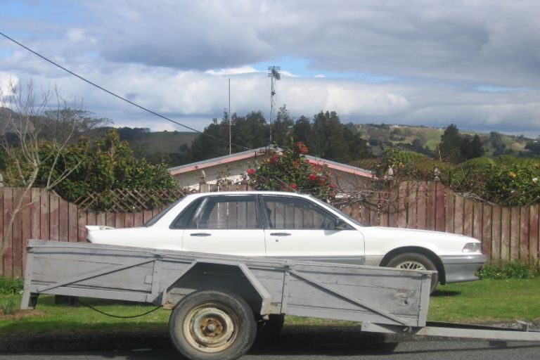 Photo of property in 15 Union Street, Hikurangi, 0114