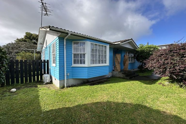 Photo of property in 7 Minton Place, Manurewa, Auckland, 2102